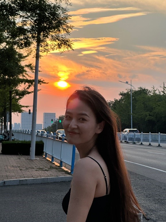 刘慧  天津外国语大学 英美文...