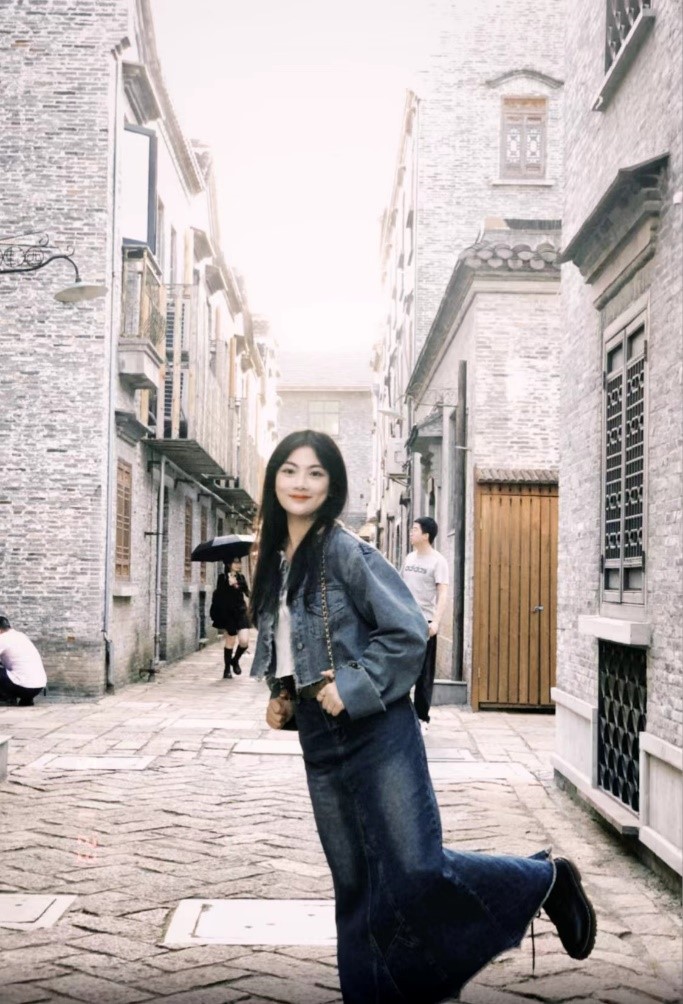 向毓 南京农业大学 英语语言文...